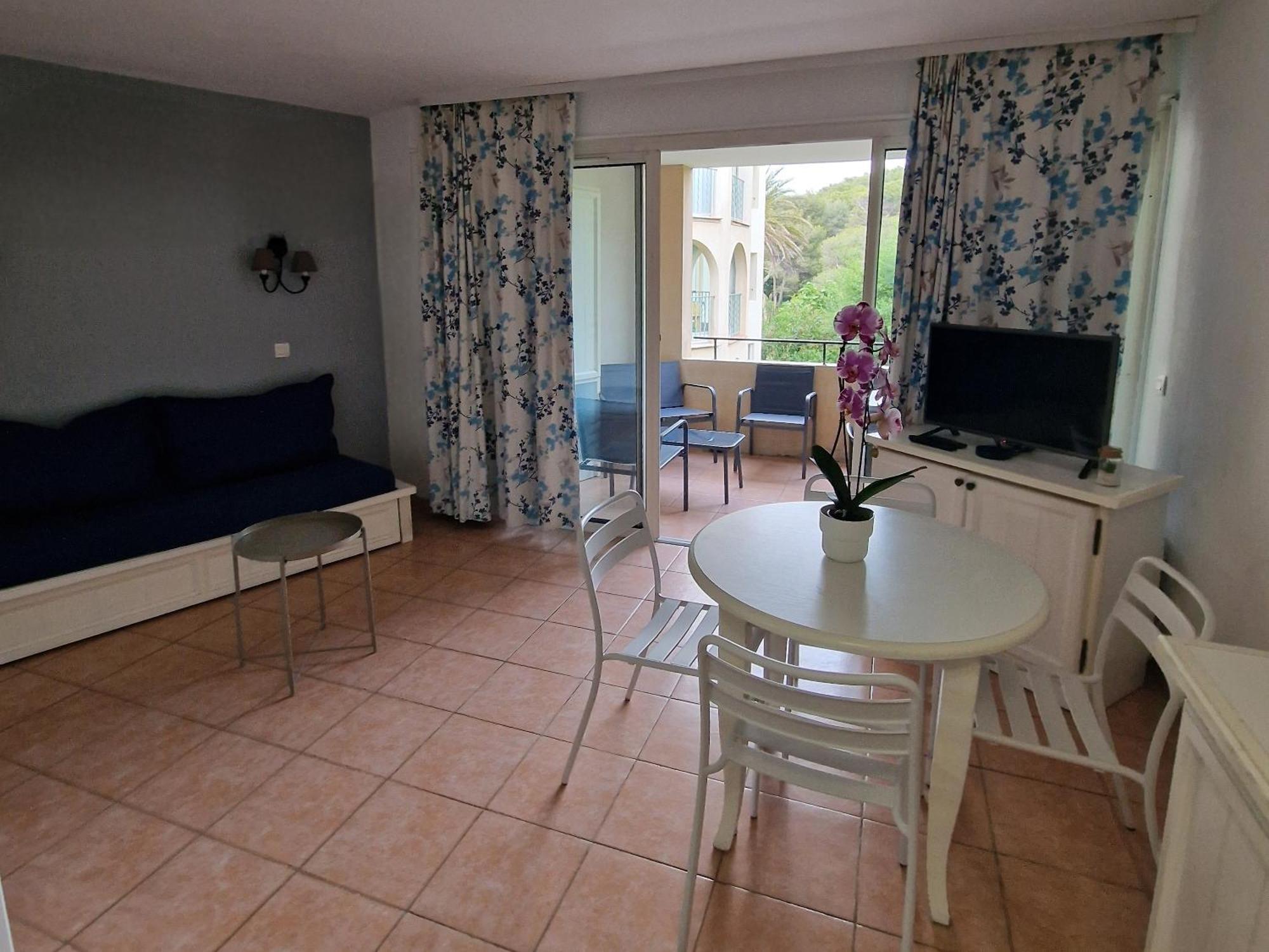 Appartement T2 - Bord De Mer - Piscine Six-Fours-les-Plages Esterno foto